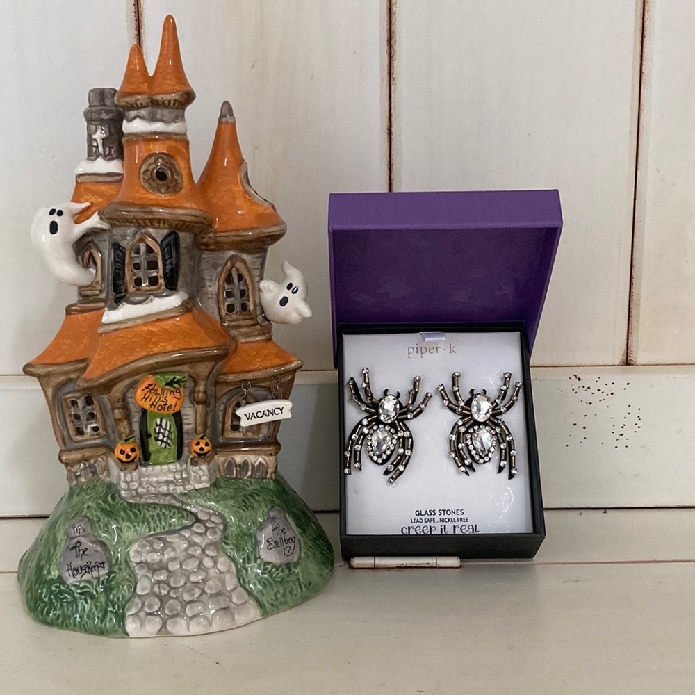 NIB Piper K Jeweled Spider Statement  Earrings